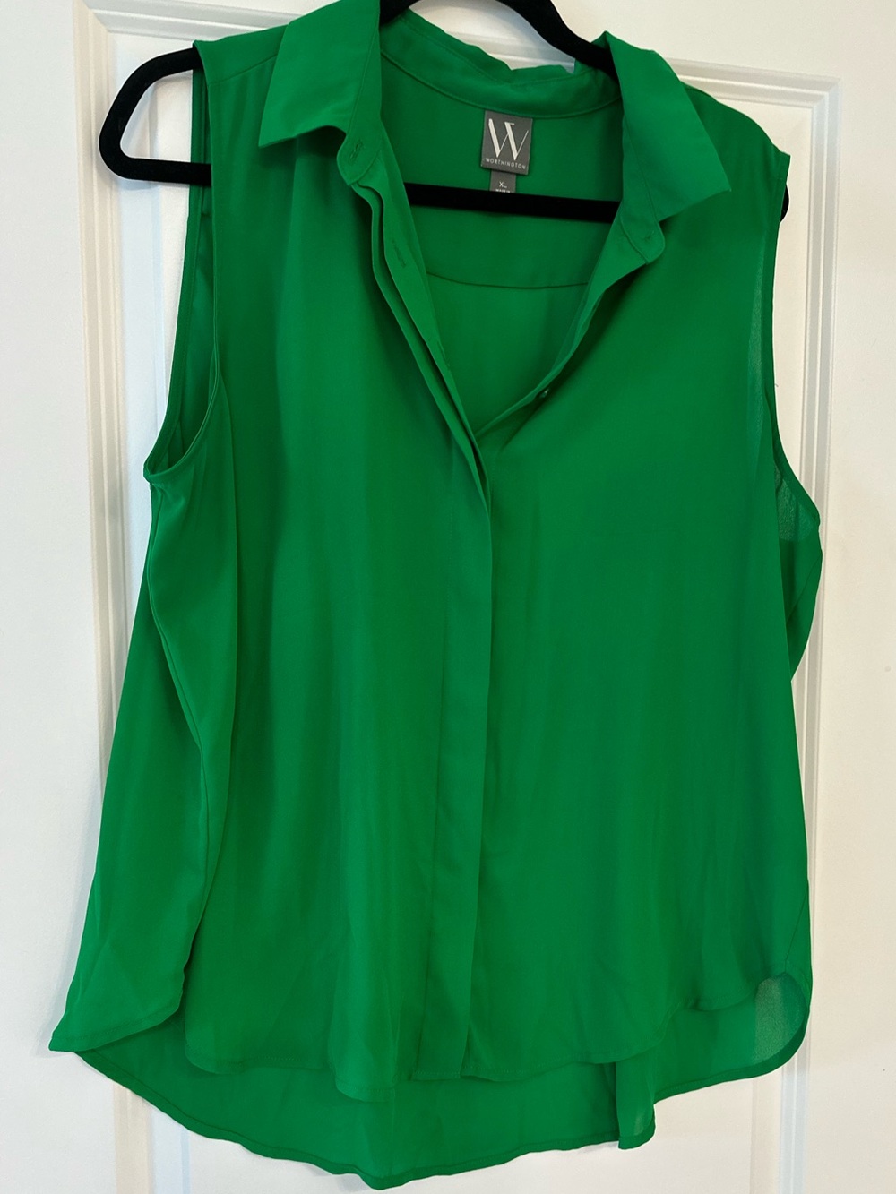 Worthington Sleeveless Green Collared Camisole Blouse